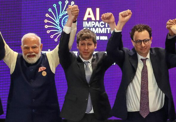 The AI Split: Altman and Amodei Skip Handclasp During PM Modi’s Photo-Op