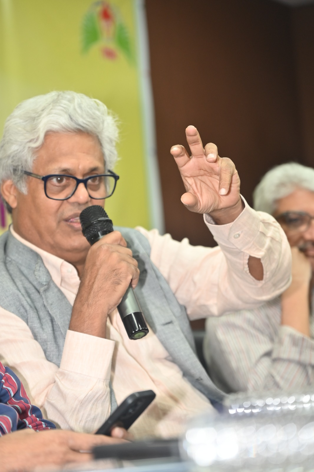 The Shift from Legacy to Multimedia Journalism-M K Venu