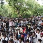 Cockroaches swell in Jantar Mantar surprising many, Police behave brutally
