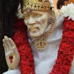 Sai Baba: Sufi Saint, Hindu Avatar, or Practiced Pluralist?