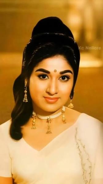 Vanisri- A Masterclass in Acting, Flawless Diction and Dramatic Range