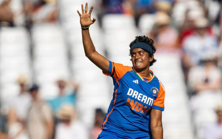 Telugu girl Shree Charani sets a new record in bowling in T20Is