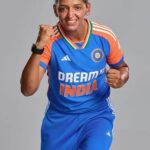 Harmanpreet steps down, Mandhana takes over captaincy