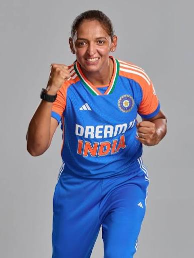 Harmanpreet steps down, Mandhana takes over captaincy